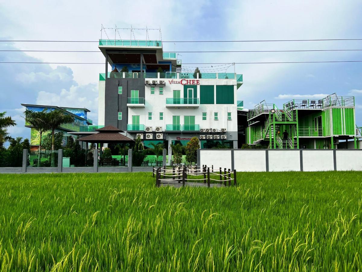 Villa Chee Sekinchan Luaran gambar
